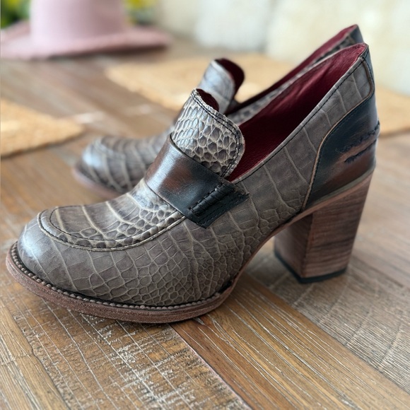 Freebird by Steven Brown Crock Heeled Shoes Loafers - Picture 13 of 14